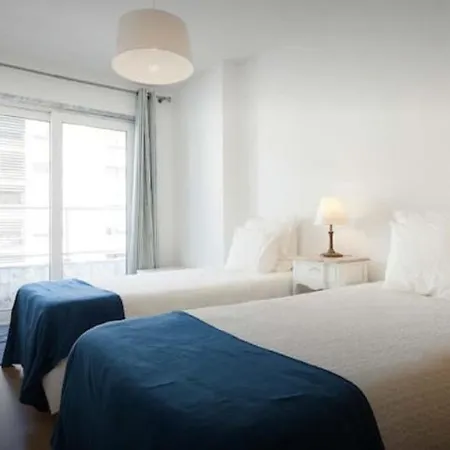 Modern Apartment For Family And Group Of Friends Sacavém Esterno foto