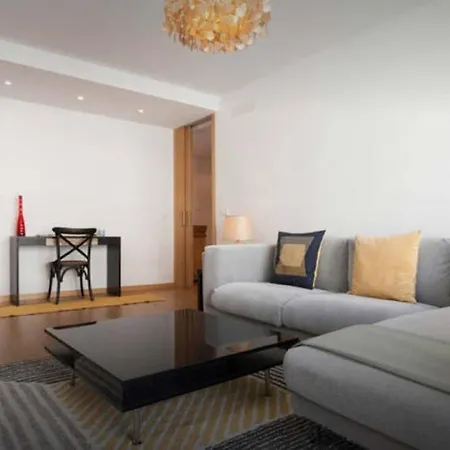Modern Apartment For Family And Group Of Friends Sacavém Esterno foto